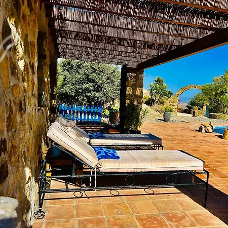 Kompleks wypoczynkowy Super Cosy House With Private Pool And Amazing View